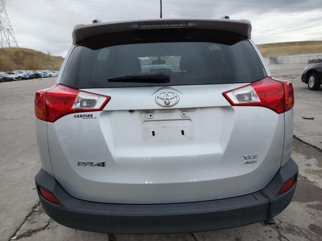Photo 6 from auction – 2015 TOYOTA RAV4 XLE with VIN JTMRFREV5FD153005