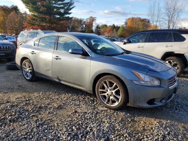 Photo 4 from auction – 2010 NISSAN MAXIMA S with VIN 1N4AA5AP4AC827449