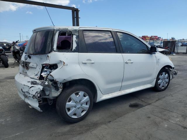 Photo 3 from auction – 2006 TOYOTA SCION XA with VIN JTKKT604060136734