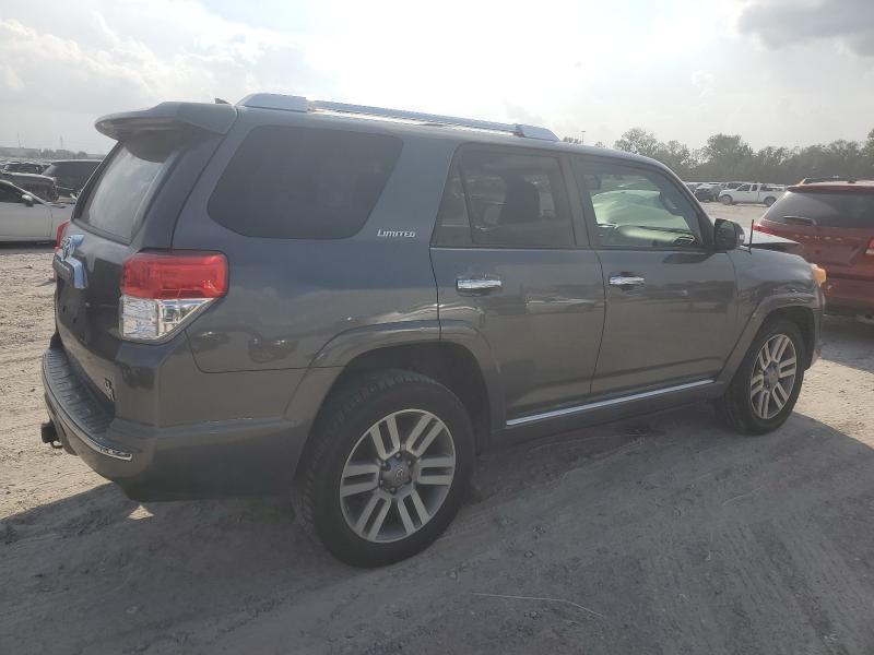Photo 3 from auction – 2013 TOYOTA 4RUNNER SR with VIN JTEZU5JR0D5047197