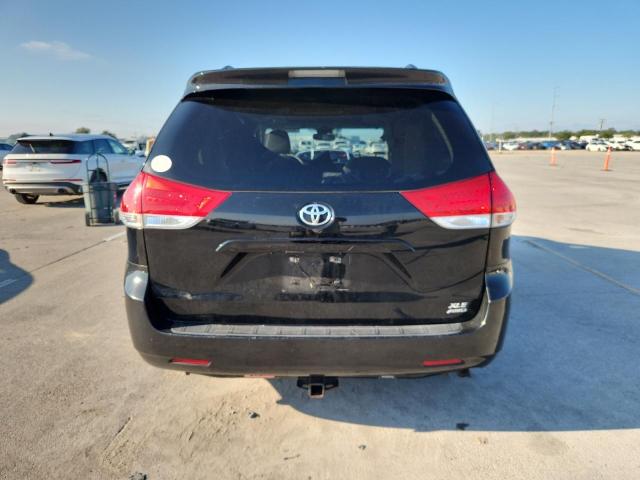 Photo 6 from auction – 2013 TOYOTA SIENNA XLE with VIN 5TDDK3DC8DS069345