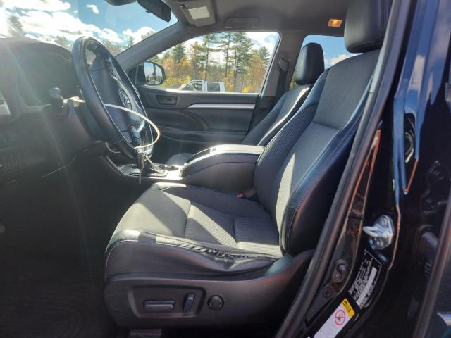 Photo 7 from auction – 2017 TOYOTA HIGHLANDER with VIN 5TDBZRFH7HS472947