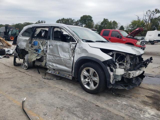 Photo 4 from auction – 2018 TOYOTA HIGHLANDER with VIN 5TDDZRFHXJS888442