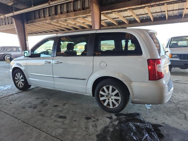 Photo 2 from auction – 2016 CHRYSLER TOWN & COU with VIN 2C4RC1BG0GR295860