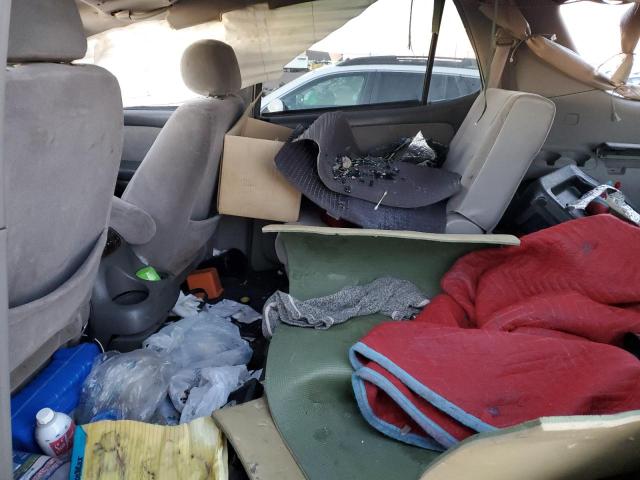 Photo 11 from auction – 2002 TOYOTA SEQUOIA with VIN 5TDBT44A02S063108