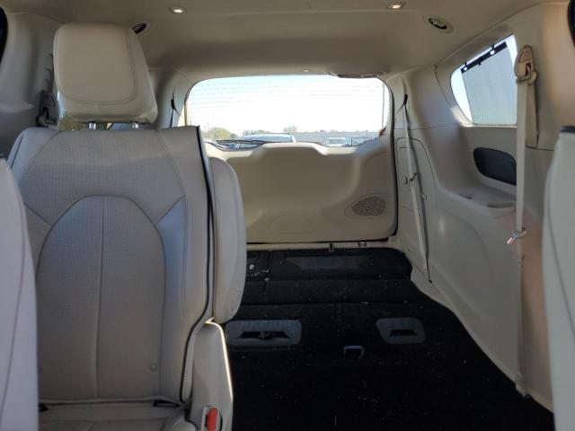 Photo 10 from auction – 2020 CHRYSLER PACIFICA HYBRID LIMITED with VIN 2C4RC1N74LR246487