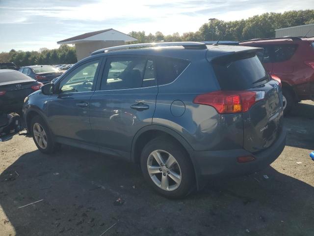 Photo 2 from auction – 2013 TOYOTA RAV4 XLE with VIN JTMRFREV4DD007627