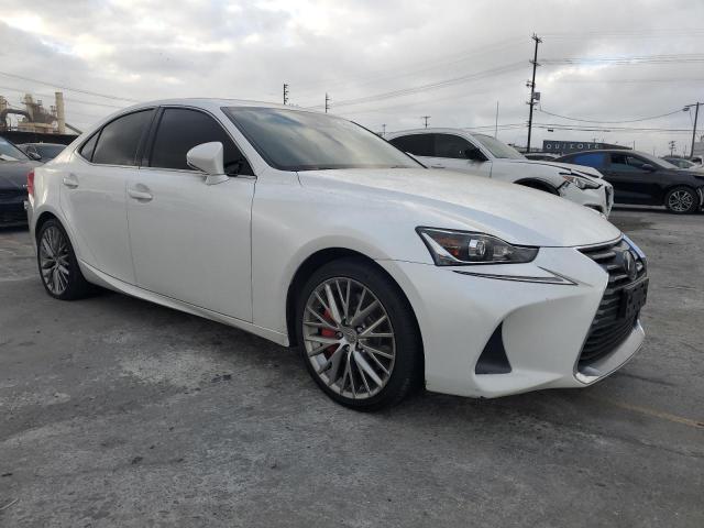 Photo 4 from auction – 2017 LEXUS IS 200T with VIN JTHBA1D26H5060479