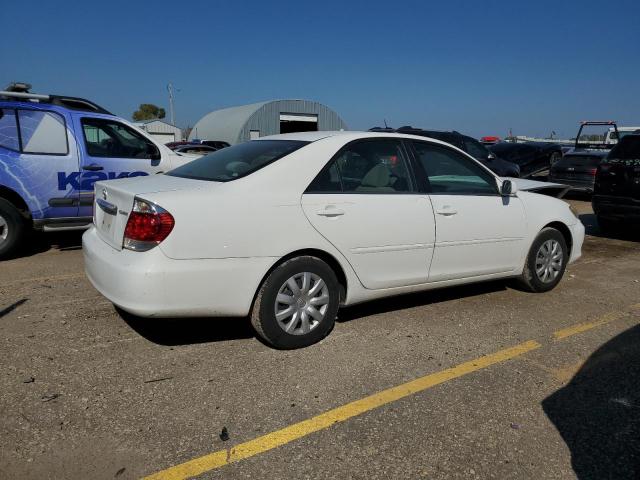 Photo 3 from auction – 2005 TOYOTA CAMRY LE with VIN 4T1BE30K25U552656
