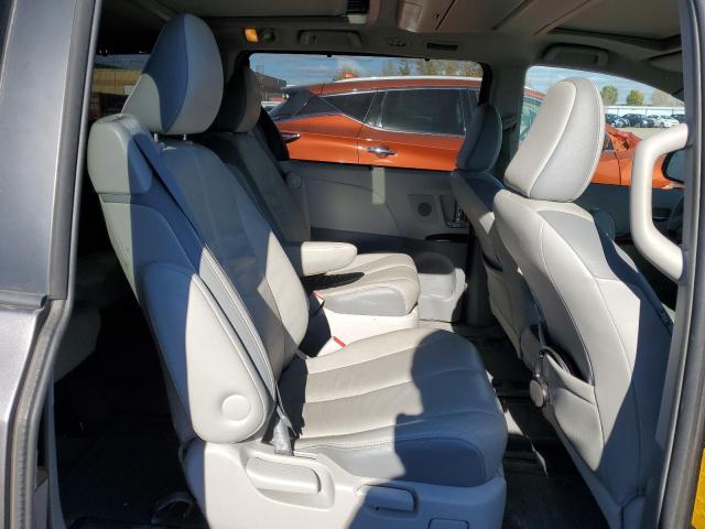 Photo 11 from auction – 2014 TOYOTA SIENNA XLE with VIN 5TDDK3DC4ES085835