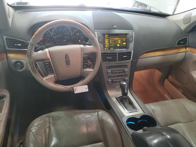 Photo 8 from auction – 2010 LINCOLN MKT with VIN 2LMHJ5AR1ABJ04653