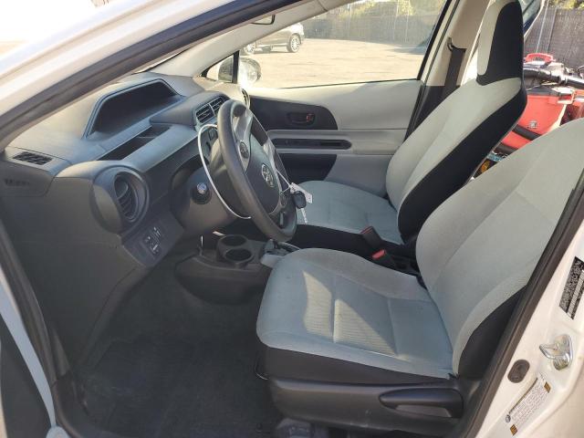 Photo 7 from auction – 2014 TOYOTA PRIUS C with VIN JTDKDTB39E1084780