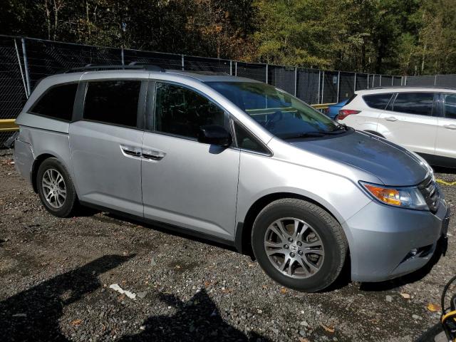 Photo 4 from auction – 2013 HONDA ODYSSEY EXL with VIN 5FNRL5H60DB051896