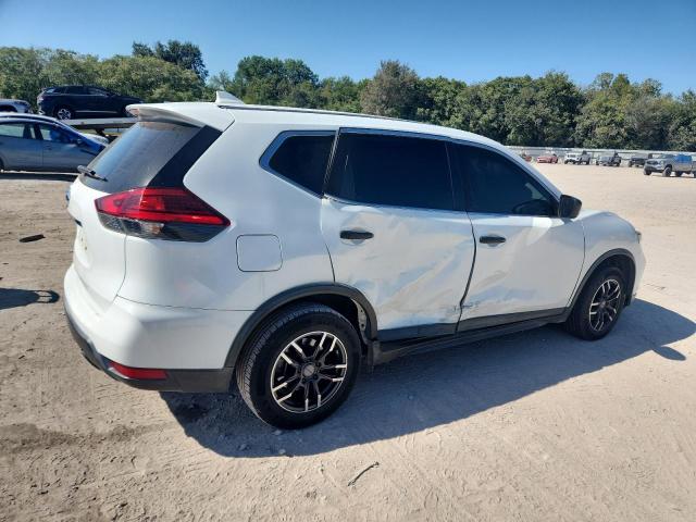 Photo 3 from auction – 2017 NISSAN ROGUE S with VIN KNMAT2MT0HP524442