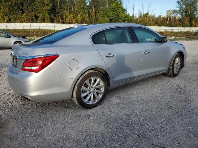 Photo 3 from auction – 2015 BUICK LACROSSE with VIN 1G4GB5G38FF152373