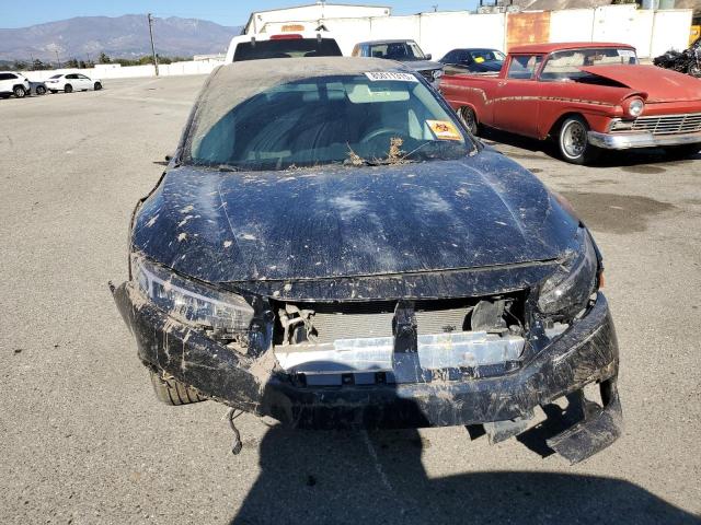 Photo 5 from auction – 2018 HONDA CIVIC LX with VIN 2HGFC2F5XJH602774