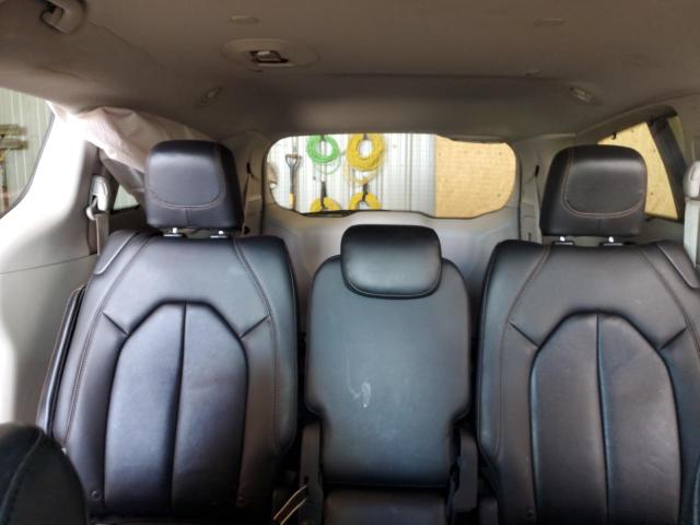 Photo 10 from auction – 2017 CHRYSLER PACIFICA T with VIN 2C4RC1BG3HR702393