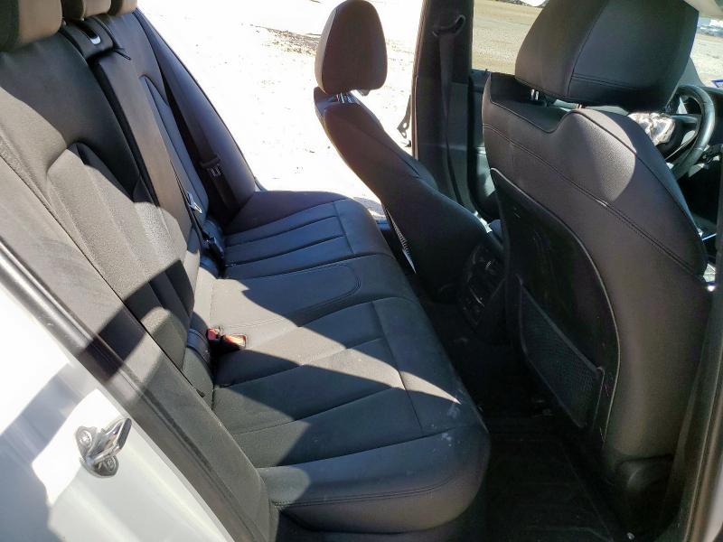 Photo 10 from auction – 2020 BMW 330XI with VIN 3MW5R7J06L8B20573