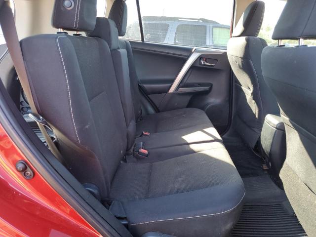Photo 11 from auction – 2017 TOYOTA RAV4 XLE with VIN JTMRFREV0HJ120188
