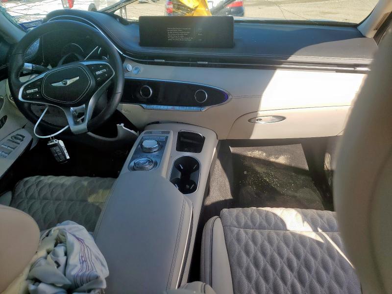 Photo 8 from auction – 2023 GENESIS GV70 BASE with VIN KMUMCDTC3PU114967