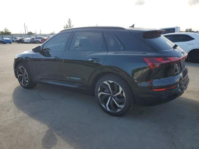 Zdjęcie 2 z aukcji – 2024 AUDI Q8 E-TRON z VIN WA15AAGEXRB061149
