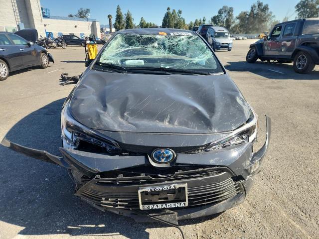 Photo 5 from auction – 2025 TOYOTA COROLLA LE with VIN JTDBCMFE4S3087011