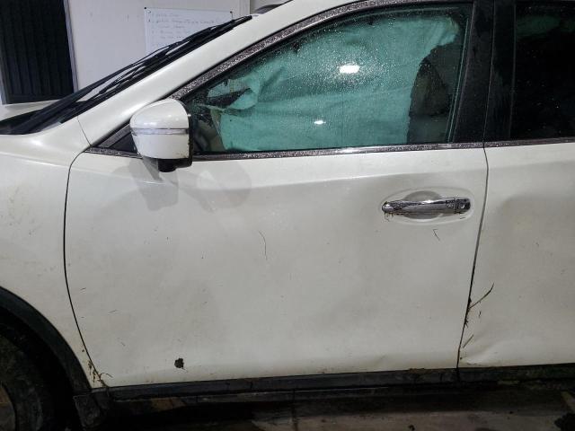 Photo 7 from auction – 2015 NISSAN ROGUE S with VIN 5N1AT2MV5FC812328