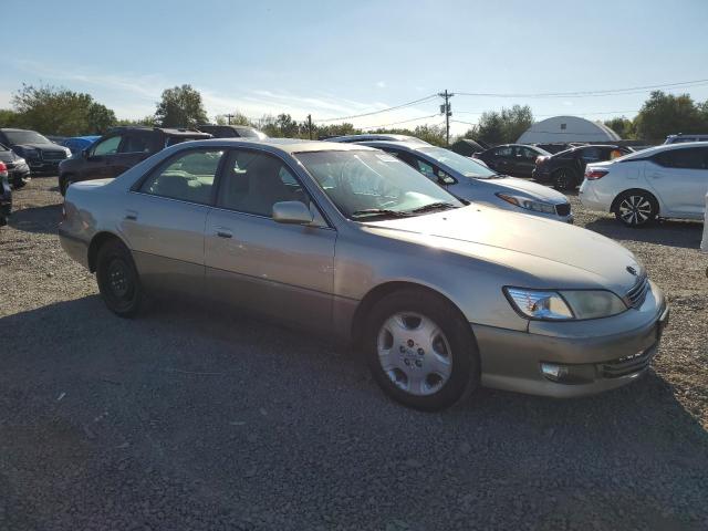 Photo 4 from auction – 2000 LEXUS ES 300 with VIN JT8BF28G3Y5094067