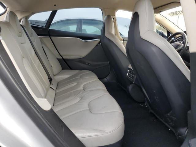 Photo 10 from auction – 2013 TESLA MODEL S with VIN 5YJSA1CG1DFP18328