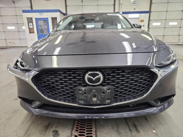 Photo 5 from auction – 2020 MAZDA 3 PREMIUM with VIN 3MZBPBEM4LM124072