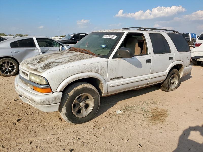 CHEVROLET BLAZER 2002 with VIN 1GNCS13W32K138367 - Photo from auction