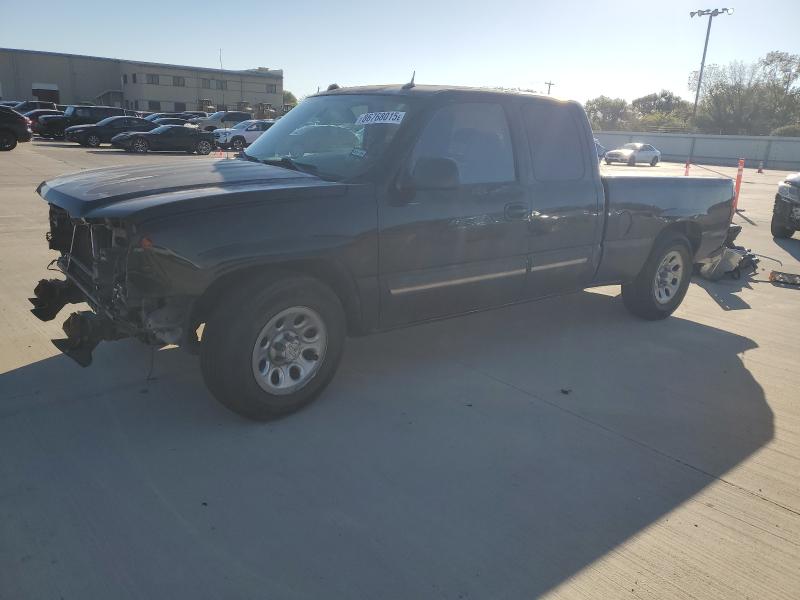 CHEVROLET SILVERADO 2005 with VIN 2GCEC19VX51302022 - Photo from auction