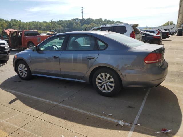 Photo 2 from auction – 2014 VOLKSWAGEN PASSAT S with VIN 1VWAT7A3XEC076700