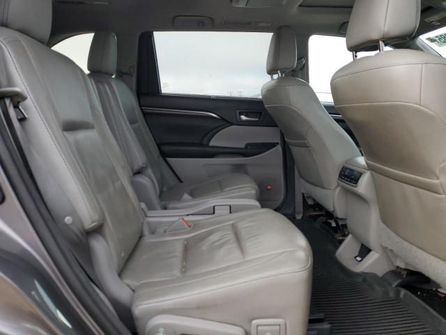 Photo 10 from auction – 2015 TOYOTA HIGHLANDER with VIN 5TDDKRFH6FS121943