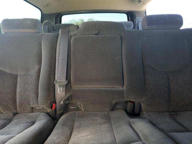 Photo 10 from auction – 2003 CHEVROLET SUBURBAN C with VIN 3GNEC16T63G337445