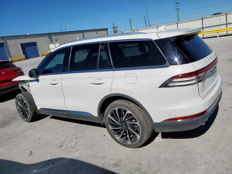 Photo 2 from auction – 2023 LINCOLN AVIATOR RE with VIN 5LM5J7XC3PGL09368