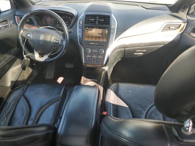 Photo 8 from auction – 2018 LINCOLN MKC RESERVE with VIN 5LMCJ3D97JUL30211