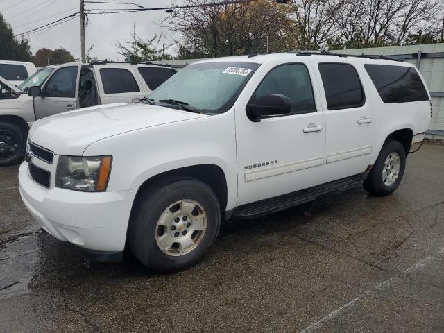 CHEVROLET SUBURBAN C 2011 with VIN 1GNSCHE05BR236883 - Photo from auction