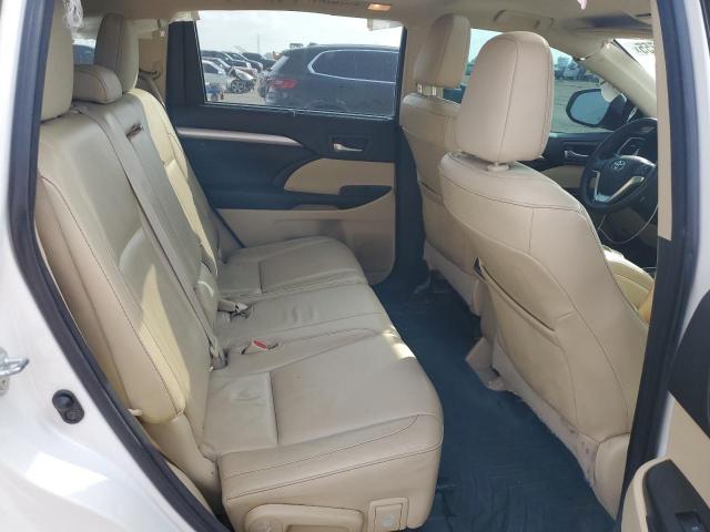 Photo 10 from auction – 2015 TOYOTA HIGHLANDER with VIN 5TDJKRFH0FS222365