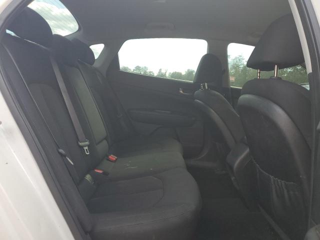 Photo 10 from auction – 2017 KIA OPTIMA LX with VIN KNAGT4L38H5146483