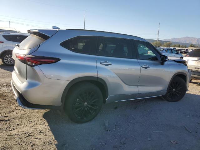 Photo 3 from auction – 2024 TOYOTA HIGHLANDER with VIN 5TDKDRAH0RS540772