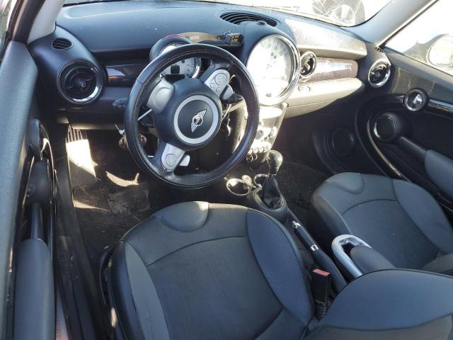 Photo 8 from auction – 2009 MINI COOPER S with VIN WMWMF73599TW86001
