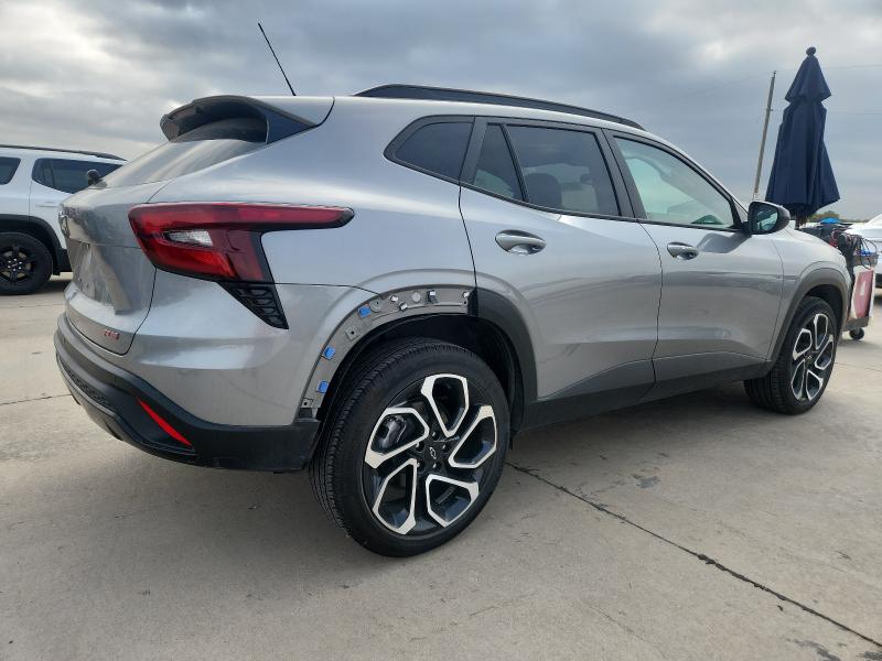 Zdjęcie 3 z aukcji – 2025 CHEVROLET TRAX 2RS z VIN KL77LJEPXSC080794
