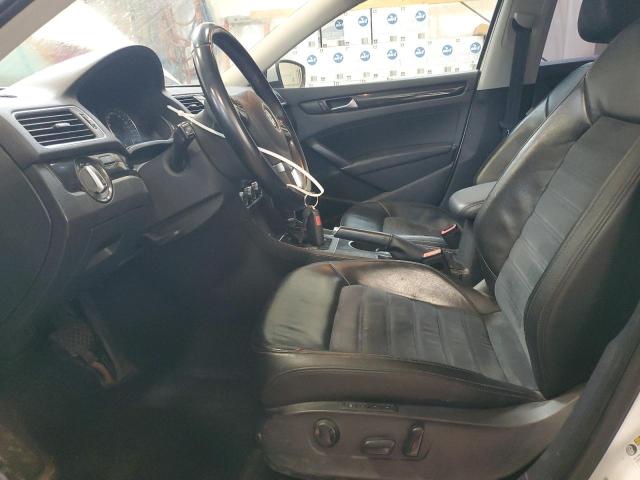 Photo 7 from auction – 2013 VOLKSWAGEN PASSAT with VIN 1VWCH7A39DC120047