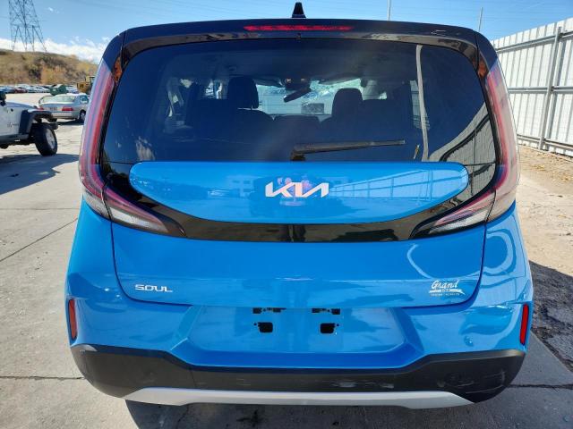 Photo 6 from auction – 2023 KIA SOUL LX with VIN KNDJ23AUXP7215517