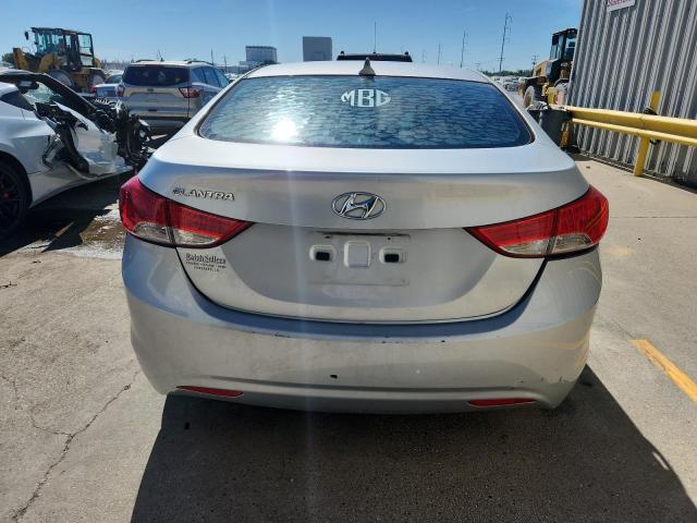 Photo 6 from auction – 2013 HYUNDAI ELANTRA GL with VIN 5NPDH4AE4DH358481