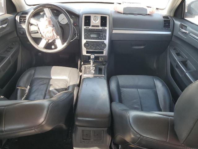 Photo 8 from auction – 2010 CHRYSLER 300 TOURIN with VIN 2C3CA5CV9AH101361