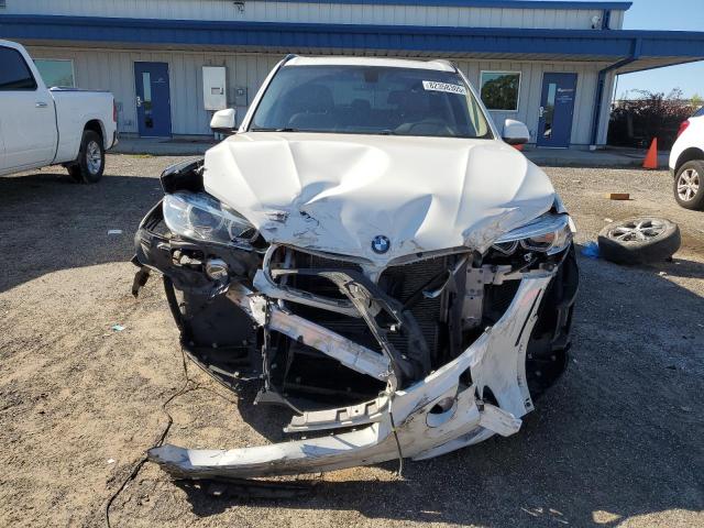 Photo 5 from auction – 2015 BMW X5 XDRIVE3 with VIN 5UXKR0C55F0P00402