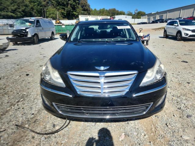 Photo 5 from auction – 2013 HYUNDAI GENESIS 3. with VIN KMHGC4DD2DU209860