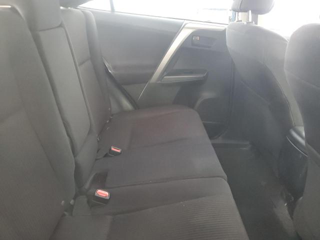 Photo 11 from auction – 2017 TOYOTA RAV4 LE with VIN JTMZFREV9HJ700815